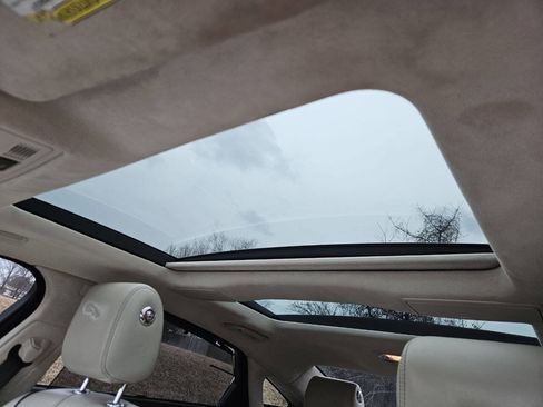 Used 2014 Jaguar XJ L Portfolio image 23