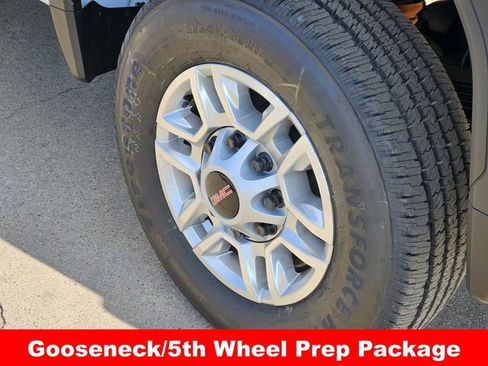 New 2026 GMC Sierra 2500 Pro image 11