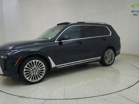 Used 2024 BMW X7 xDrive40i w/ Parking Assistance Package AWD/4WD image 73