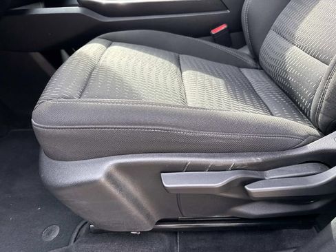 Certified 2025 Chevrolet Equinox LT image 18