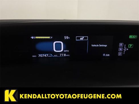 Used 2018 Toyota Prius Prime Premium image 11