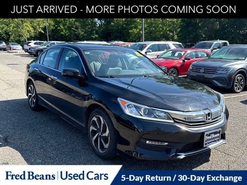 Used 2017 Honda Accord EX-L image 1