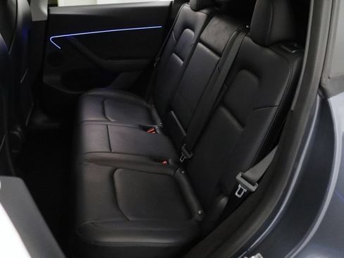 Used 2023 Tesla Model Y Long Range AWD/4WD image 10