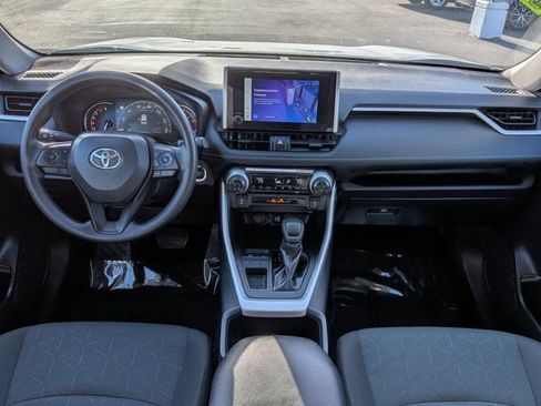 Used 2025 Toyota RAV4 XLE FWD image 15