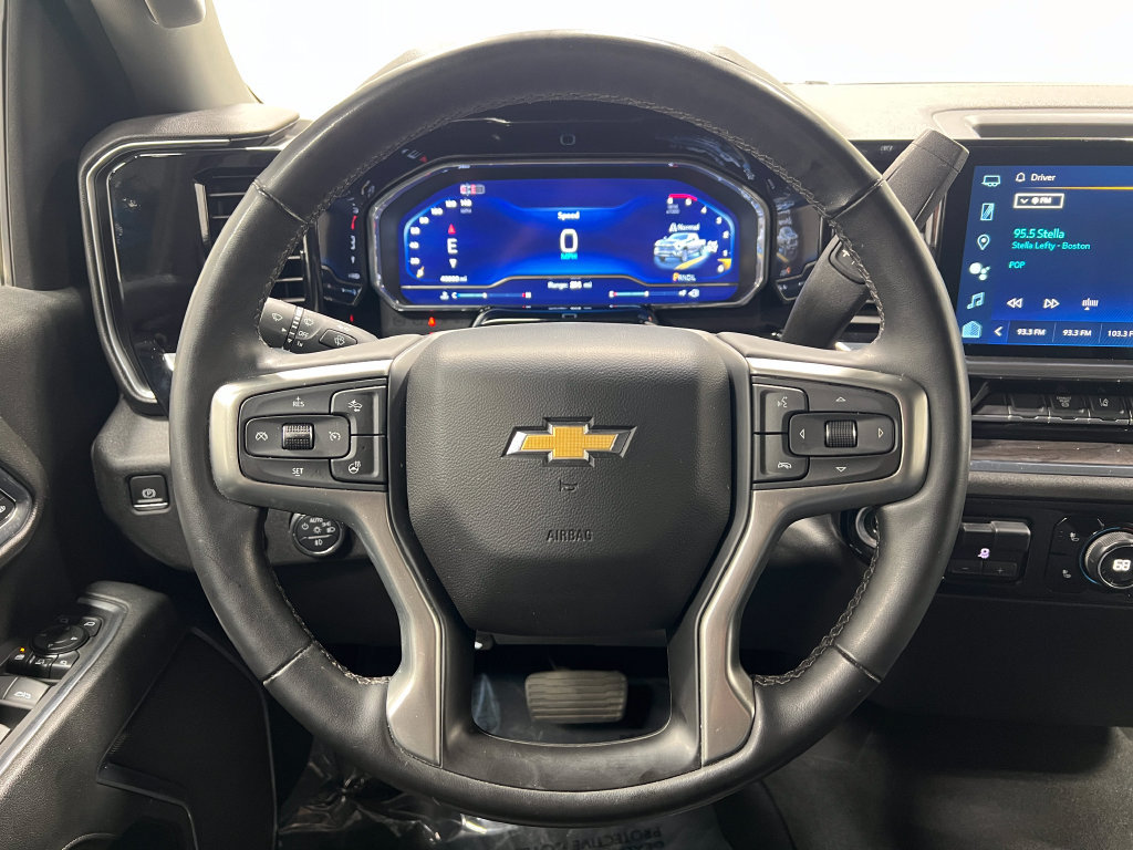 Used 2024 Chevrolet Silverado 2500 LTZ AWD/4WD image 22