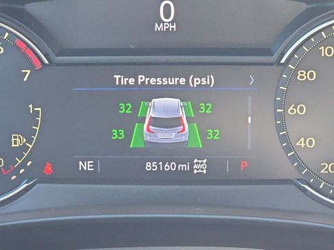 Used 2021 Cadillac XT4 Premium Luxury AWD/4WD image 22