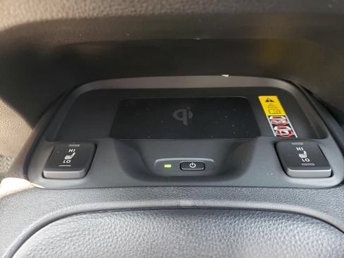 Used 2026 Toyota Corolla XSE FWD image 18