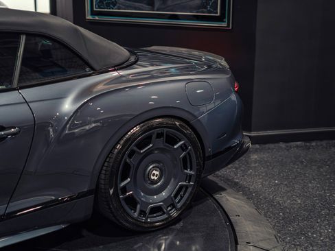 Used 2025 Bentley Continental GT Speed AWD/4WD image 29