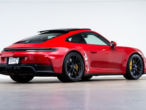Used 2026 Porsche 911 Carrera GTS RWD image 7