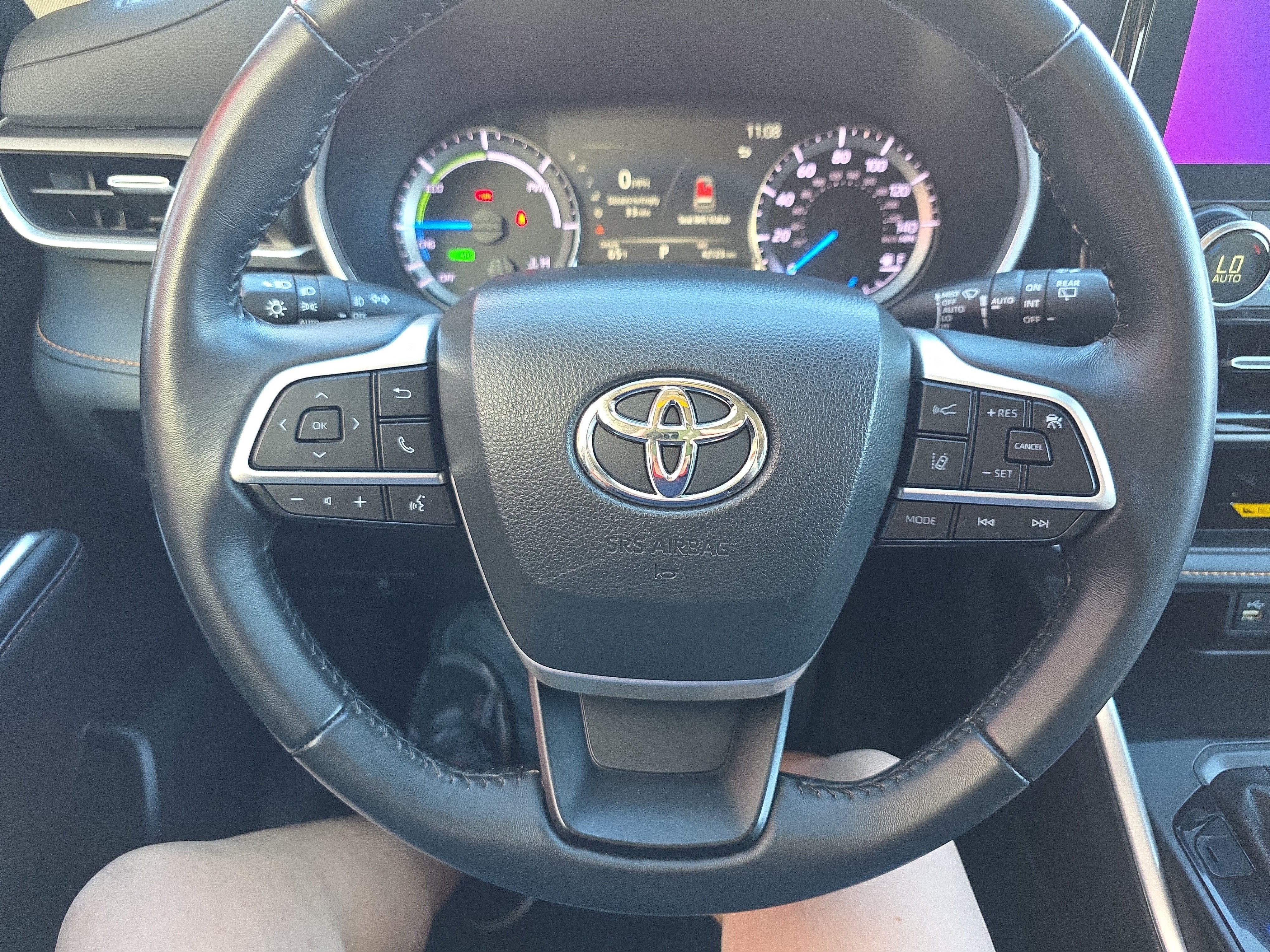 Used 2023 Toyota Highlander Bronze Edition AWD/4WD image 26