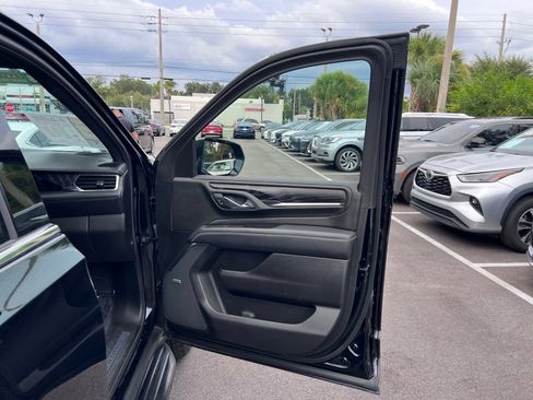 Used 2024 GMC Yukon XL Denali AWD/4WD image 62