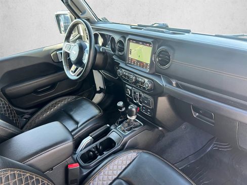 Used 2021 Jeep Wrangler Unlimited Sahara AWD/4WD image 28