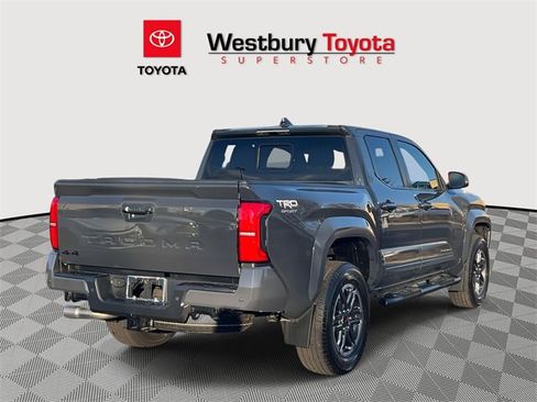 Used 2024 Toyota Tacoma TRD Sport image 9