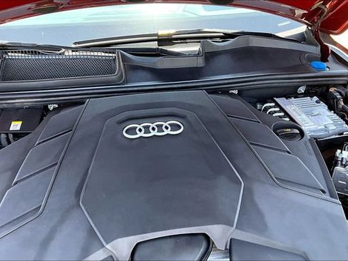 Used 2024 Audi Q7 3.0T Prestige AWD/4WD image 34