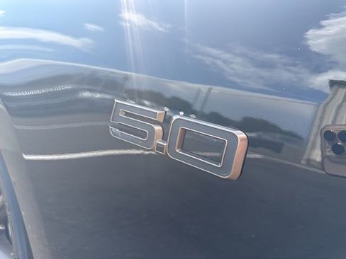 Used 2024 Ford Mustang GT Premium image 9