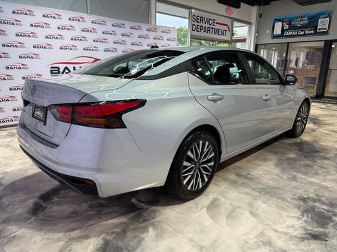Used 2026 Nissan Altima 2.5 SV FWD image 6
