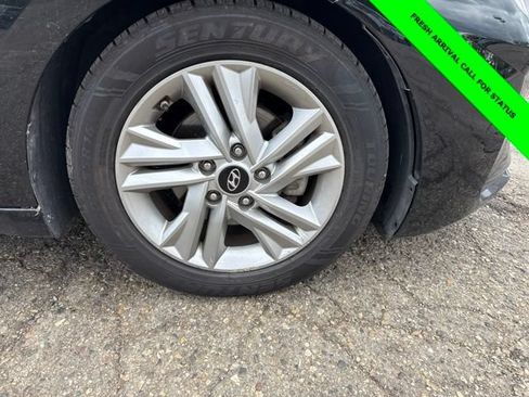 Used 2020 Hyundai Elantra SEL FWD image 10