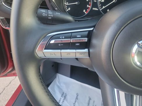 Used 2023 MAZDA MAZDA3 s image 28