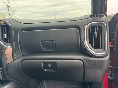 Used 2021 Chevrolet Silverado 1500 High Country image 20