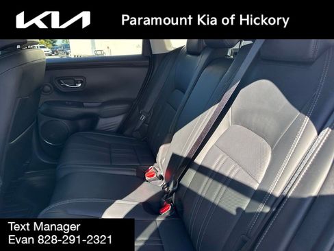 Used 2024 Honda HR-V EX-L image 13