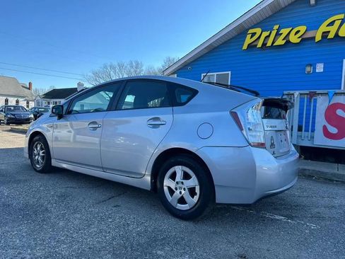 Used 2010 Toyota Prius Five image 3