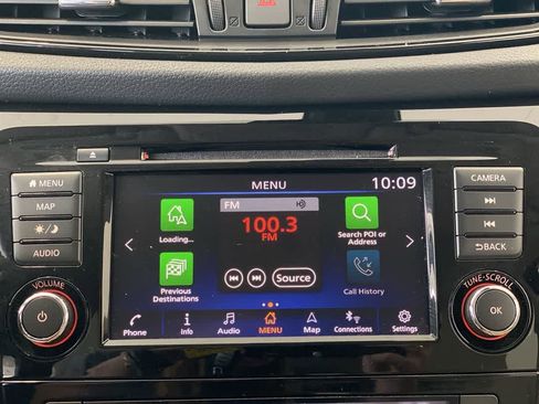 Used 2020 Nissan Rogue SV w/ Premium Package AWD/4WD image 19