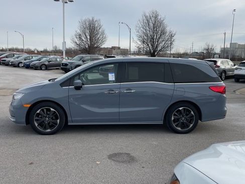 Used 2023 Honda Odyssey Elite image 8