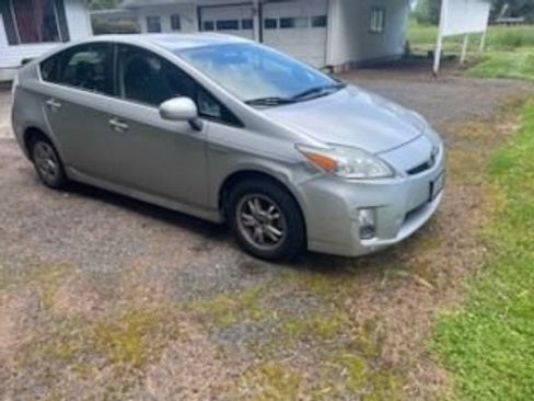 Used 2010 Toyota Prius Five FWD image 3