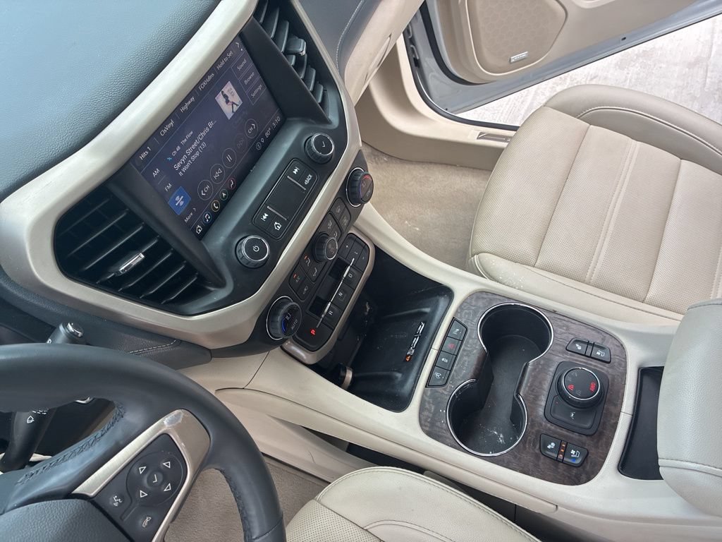 Used 2023 GMC Acadia Denali AWD/4WD image 19