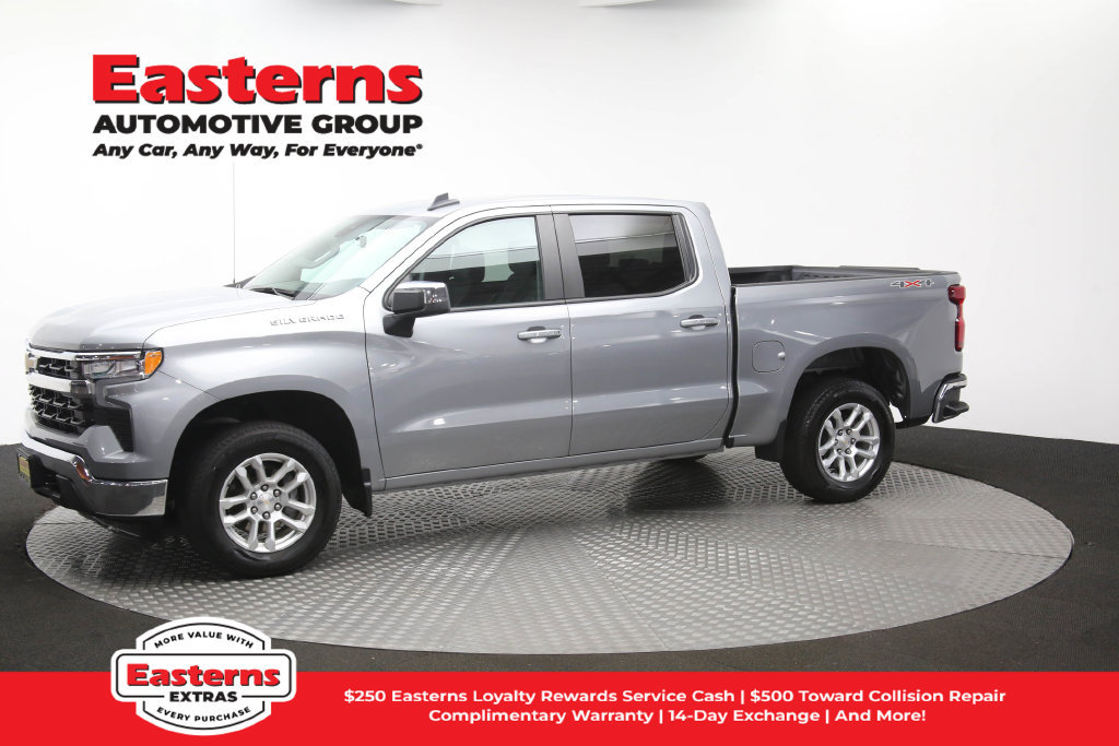 Used 2024 Chevrolet Silverado 1500 LT AWD/4WD image 61