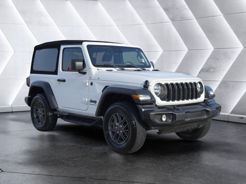 Used 2024 Jeep Wrangler Sport AWD/4WD image 1