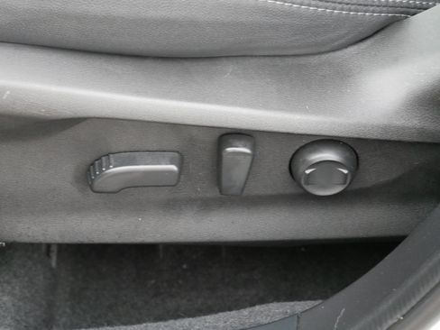 Used 2021 Subaru Forester Premium image 19