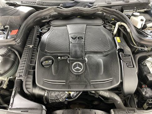 Used 2013 Mercedes-Benz C 300 4MATIC Sedan image 28