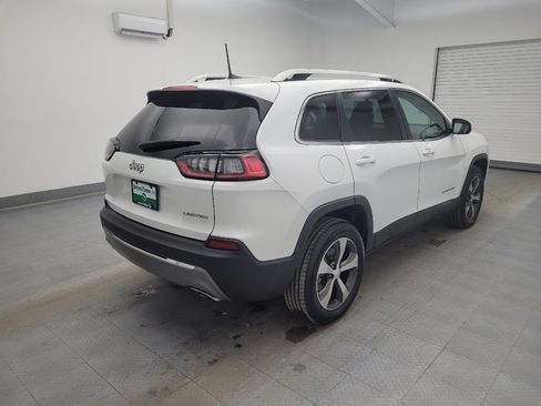 Used 2019 Jeep Cherokee Limited image 9