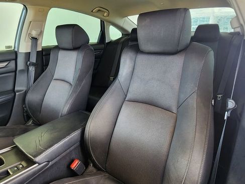 Used 2018 Honda Accord LX image 21