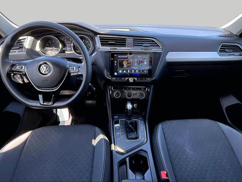 Used 2021 Volkswagen Tiguan S FWD image 14