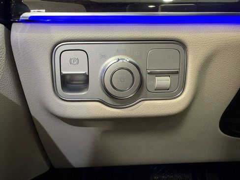 New 2026 Mercedes-Benz GLE 450 4MATIC image 18