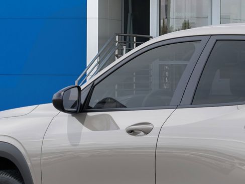 New 2026 Chevrolet Trax RS FWD image 12