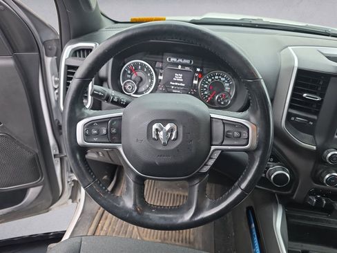 Used 2021 RAM 1500 Big Horn AWD/4WD image 12