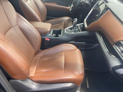 Used 2021 Subaru Outback Touring AWD/4WD image 11
