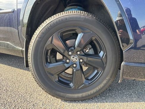 Used 2021 Toyota RAV4 XSE AWD/4WD image 2