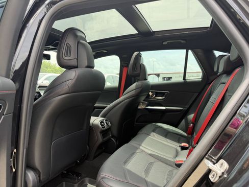 Certified 2025 Mercedes-Benz GLC 43 AMG 4MATIC image 17