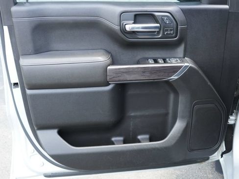Used 2019 Chevrolet Silverado 1500 LTZ w/ Max Trailering Package AWD/4WD image 11