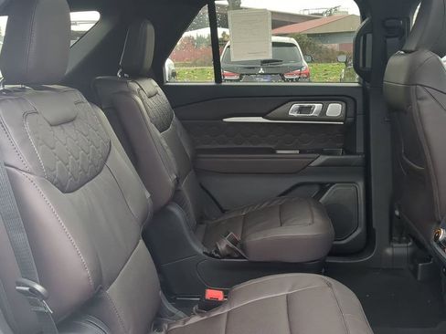 New 2026 Ford Explorer Platinum w/ LUX Leather Package image 30