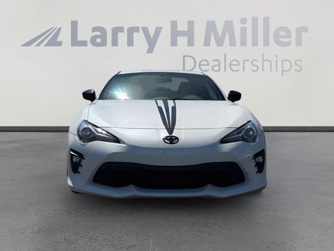 Used 2017 Toyota 86 860 Special Edition RWD image 8