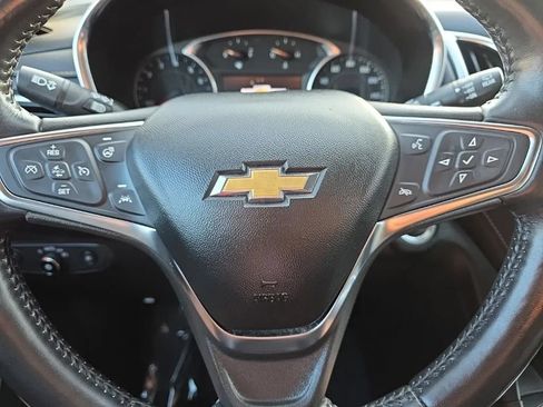 Used 2021 Chevrolet Equinox Premier AWD/4WD image 23