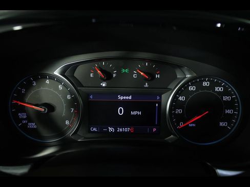 Used 2023 Chevrolet Traverse LT FWD image 25