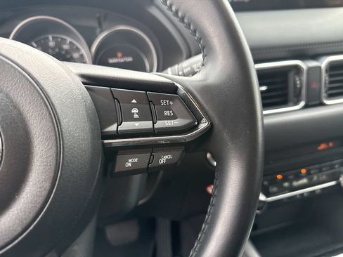 Used 2025 MAZDA CX-5 AWD 2.5 S w/ Preferred Package image 3