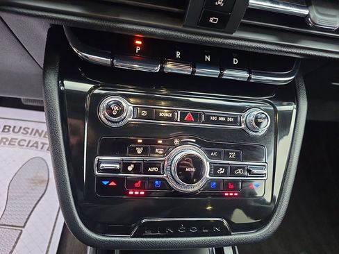 Used 2022 Lincoln Corsair AWD w/ Equipment Group 101A image 27