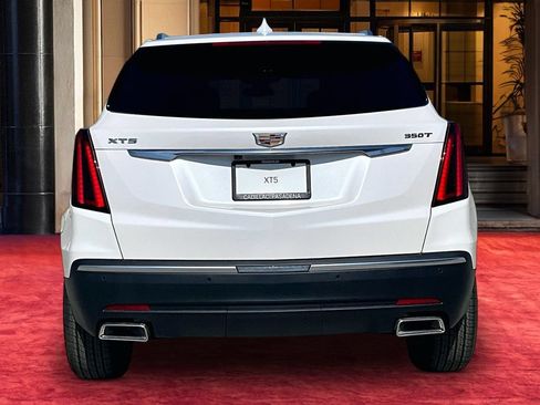 New 2026 Cadillac XT5 Luxury w/ LPO, Floor Liner Package FWD image 5